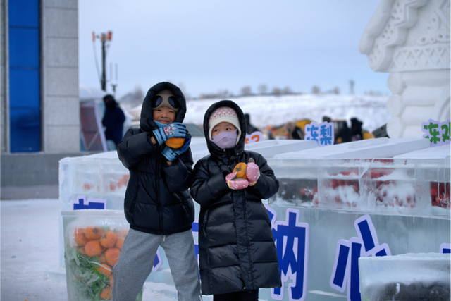 内蒙古冰雪英雄会额尔古纳冰雪欢乐季第三届中俄界河冰钓活动，冰雪盛宴启幕图集