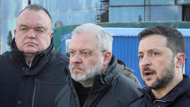 破口大骂泽连斯基半小时！叶尔马克最后才知道，自己才是背锅侠