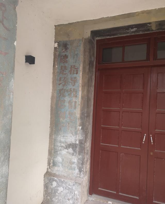 广东孤独的监狱旧址，规模宏大设施齐全，因为一场灾难被迫搬迁
