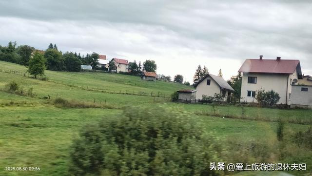 自由行第2天：坐8小时大巴到贝尔格莱德，买不到流量卡，几乎崩溃