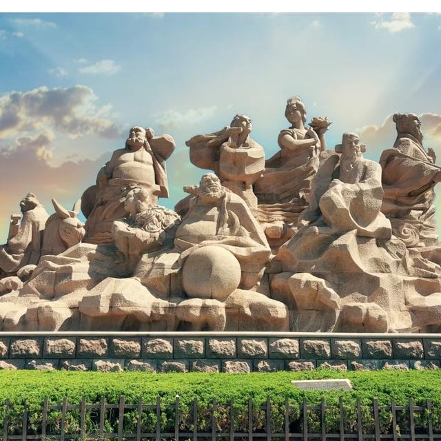 我是上海人，旅游景点蓬莱阁，门票贵，没见海市蜃楼有点亏