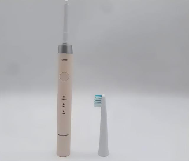 电动牙刷哪个牌子的好用？五大电动牙刷品牌实测分享，闭眼入！