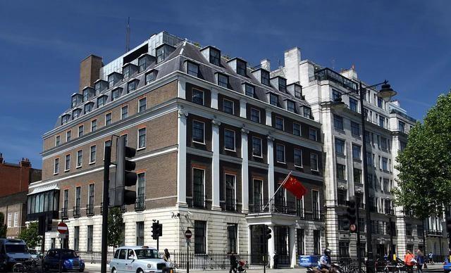 英方一拖就是7年，中国措辞十分罕见：耐心快耗尽，毫无契约精神