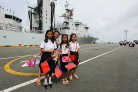 中国军舰首次入泊柬埔寨云壤基地，美国心中不安，却无处下手图片