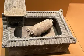 带爸妈南京一日游，包括南京博物院，美龄宫，音乐台以及周边美食图片