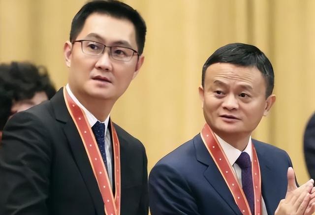马化腾没想到，和马云“较量”了十多年，如今竟还是被他捷足先登