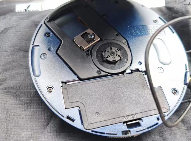 炒完CCD又炒CD！二十年前的日系播放器，二手涨了3倍多