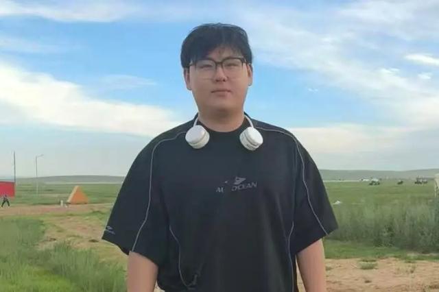 歌游内蒙古丨那达慕开幕在即 蒙古包内迎客来