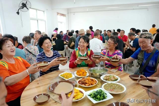 从“有啥吃啥”到“需要啥提供啥”！留坝服务之变折射旅游发展之进