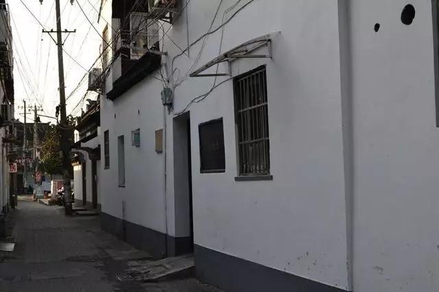 小巷深处的故事