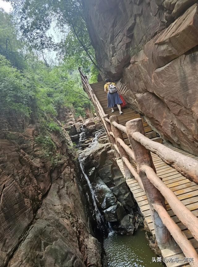 伏羲山大峡谷，孩子们的乐园，游客避暑的圣地，乘凉的天堂