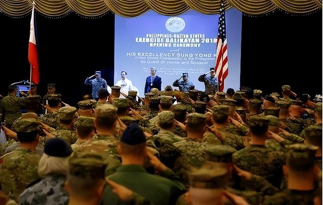 美国航母也没用！马科斯认怂，连夜向华交底	，要签南海“生死状”