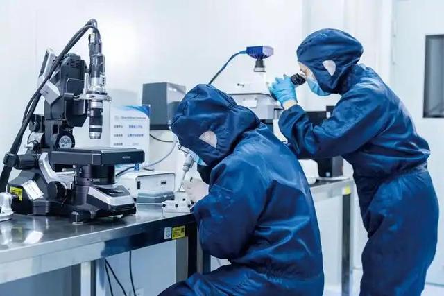 美议员质疑特朗普削减计划，中国头一次明说，要在该领域“领先”