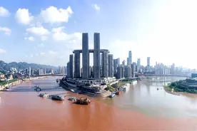 长江上的四大城市重庆武汉南京上海，竟然全部位于两江的交汇处图片