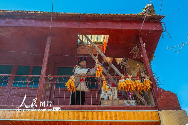 四川茂县：走进黑虎羌寨 感受原汁原味的羌族风情