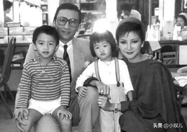 王菲也没想到，自己宝贝11年的男友谢霆锋，居然是个“扶妹魔”