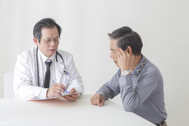 甘油三酯要低于多少，脂肪肝才能逐渐逆转？医生告诉你答案！