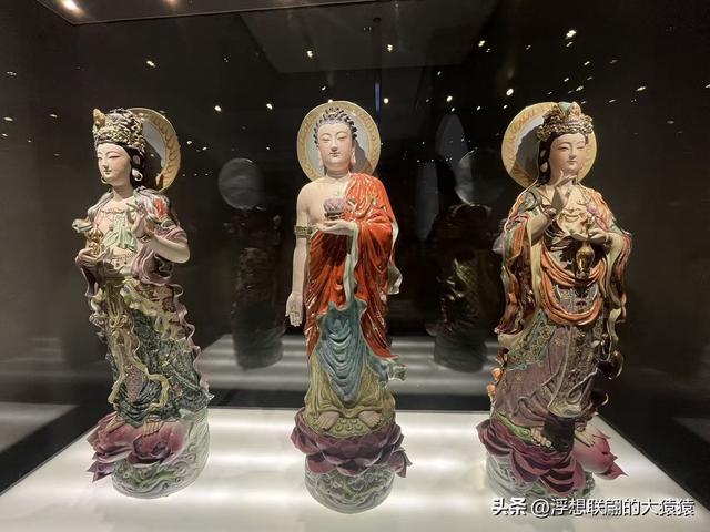 景德镇一日游，只顾着人挤人看后脑勺了，真正做到“累并快乐着”