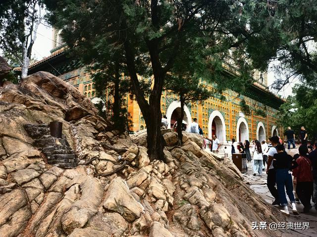 颐和园建筑之汉藏混合式佛寺建筑群——“四大部洲”