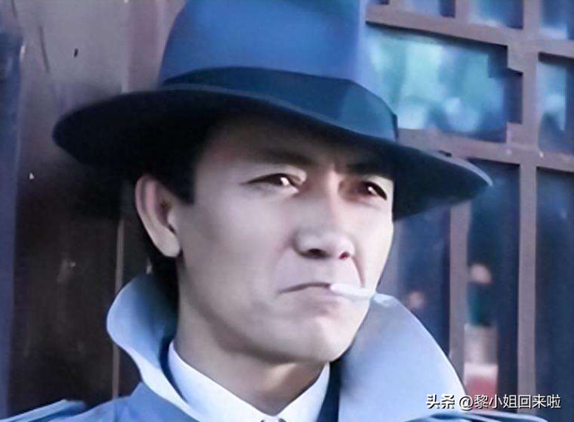 人民日报亲自点名，67岁李幼斌再破天花板，让整个娱乐圈沉默了