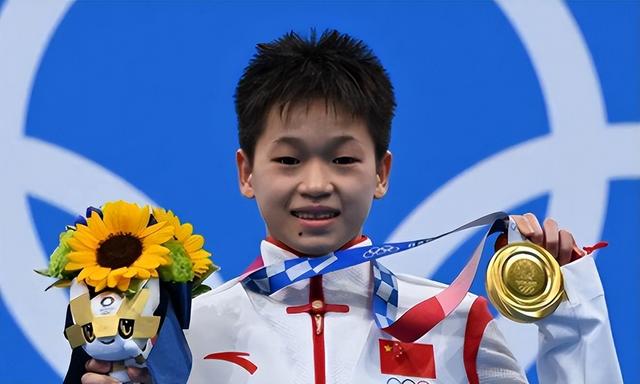 退役不到1个月，张家齐接受采访，句句不提全红婵	，却句句都是她