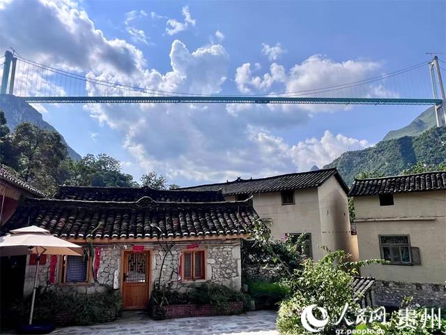 行进中国 | “世界第一高桥”长成记