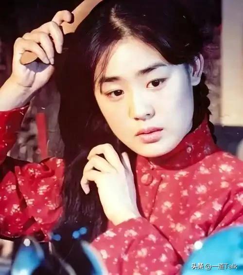 闫学晶彻底栽了，最惨的不是她，也不是她儿子	，是一个没关联的人