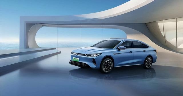 日媒：给中国50年也造不出日本发动机！马斯克：中国车企值得尊重