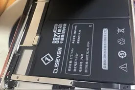 iPad换电池图片