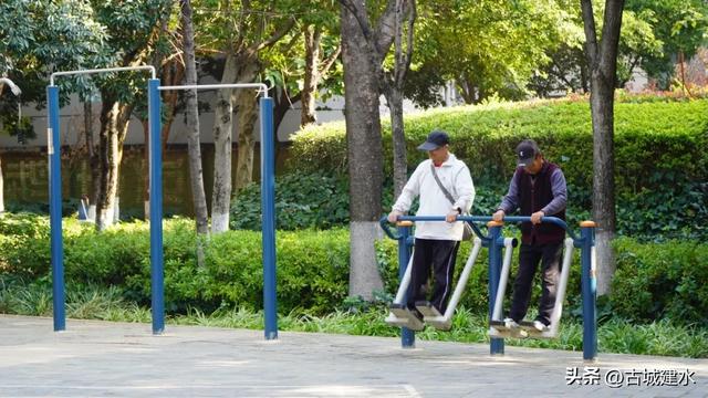 焕新亮相！建水永祯文化广场改造完成全新开放