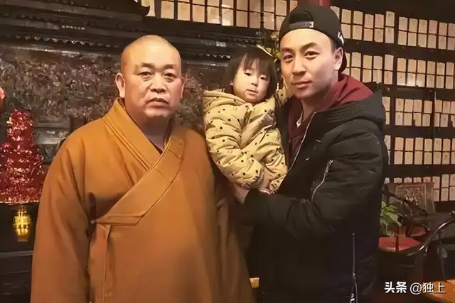 曝释永信被带走调查，知情人透露原因，不是因为钱，出乎意料