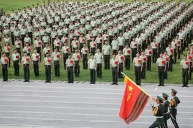 上军校最大误区: 毕业能当公务员图片