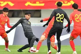 历史性0-1！首次输马来西亚，中国男足没救了，第94分钟遭绝杀图片