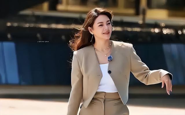 牡丹花下死，“纵欲过度	”的张雨绮	，终究为自己的行为付出了代价