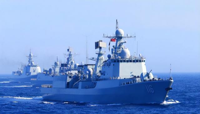 事态严重了，日本连开3枪，蔡英文已离岛，解放军通牒发往东京
