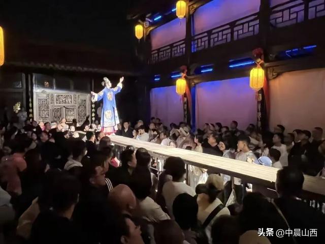 为什么游客都抢着来皇城相府？吃喝玩乐皆享其乐