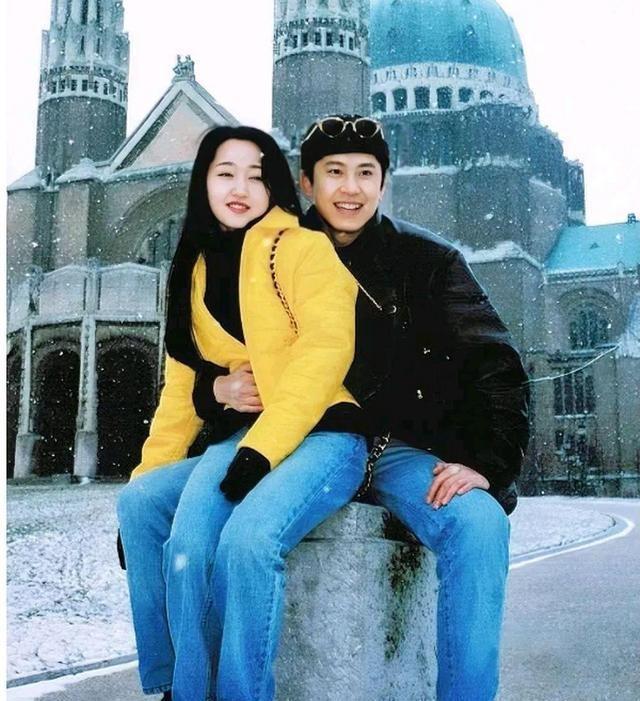 善恶终有报，53岁不婚不育的杨钰莹，原来早已经上了另一条大道！