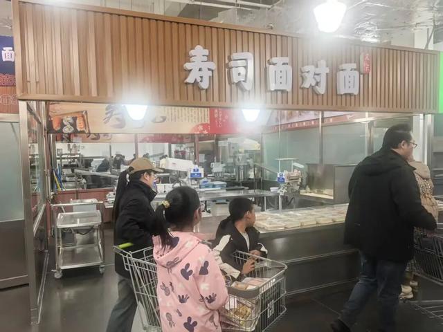 实探开心农场A会员店：低配的山姆、高配的乐尔乐和农贸集市