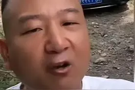 展亚鹏被怼装人生导师，他的车是扮小丑giao出来，不是创业得来的图片