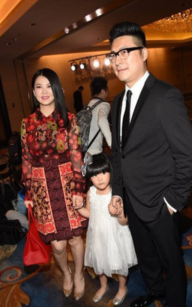 李湘也没想到，11年前让她怀二胎的人	，如今竟成为她的“救赎”