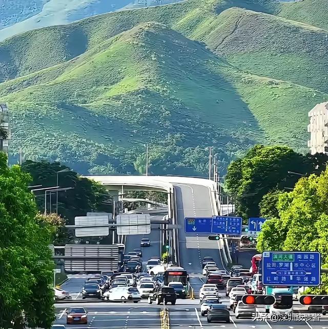 青海尕日塘秦刻石,我想从深圳徒步3000公里奔向你