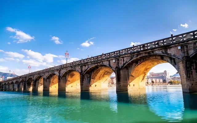 缙云贤母桥：孝子贤母，美名远扬；孝通古今，文化丰碑