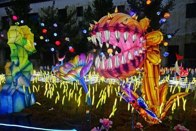 桂林:首届非遗千灯游园,光影艺术璀璨盛宴!