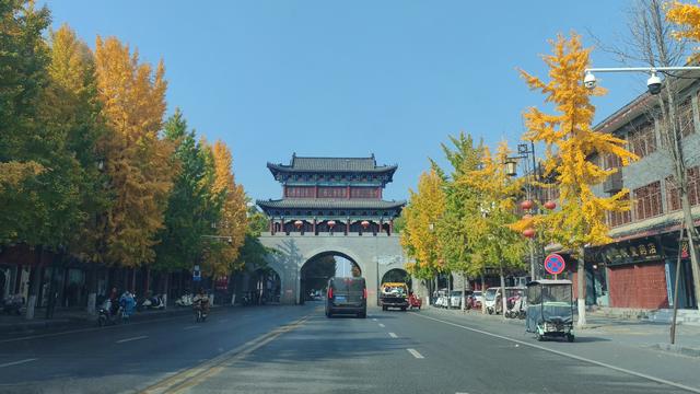 2025北京到海南行程第四天：从东到西游南阳，走现代路看古代景