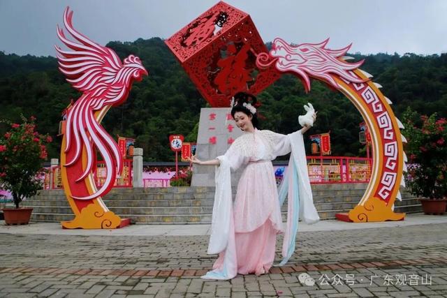 观音山上快乐续航，众多NPC互动送福，助您欢声笑语过假期