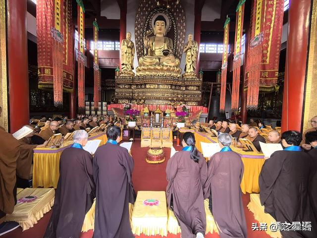 佛系旅游：锡灵峰龙窟禅寺，宁波的小天坛