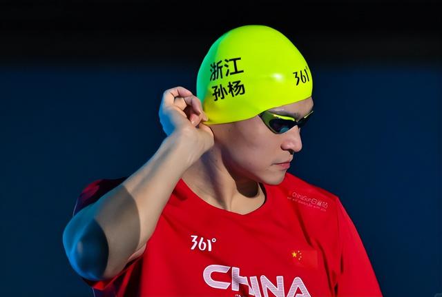 不到72小时，央媒4次点名孙杨，潘展乐的话，终于有人信了