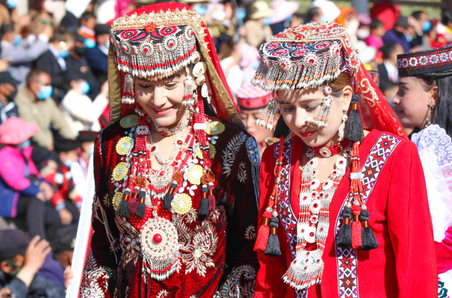 中国的白人聚居地，美女如云的塔县，为啥女子不允许与外族通婚？