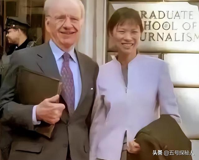 睡完首富睡总统！从厂妹到顶级名媛，捞金268亿的她，到底凭啥？