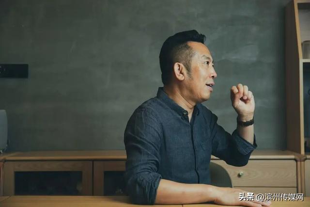 西贝将大规模关停102家门店，或涉及约4000名员工！知情人：罗永浩事件后	，没有一家门店盈利，西贝亏损超5亿